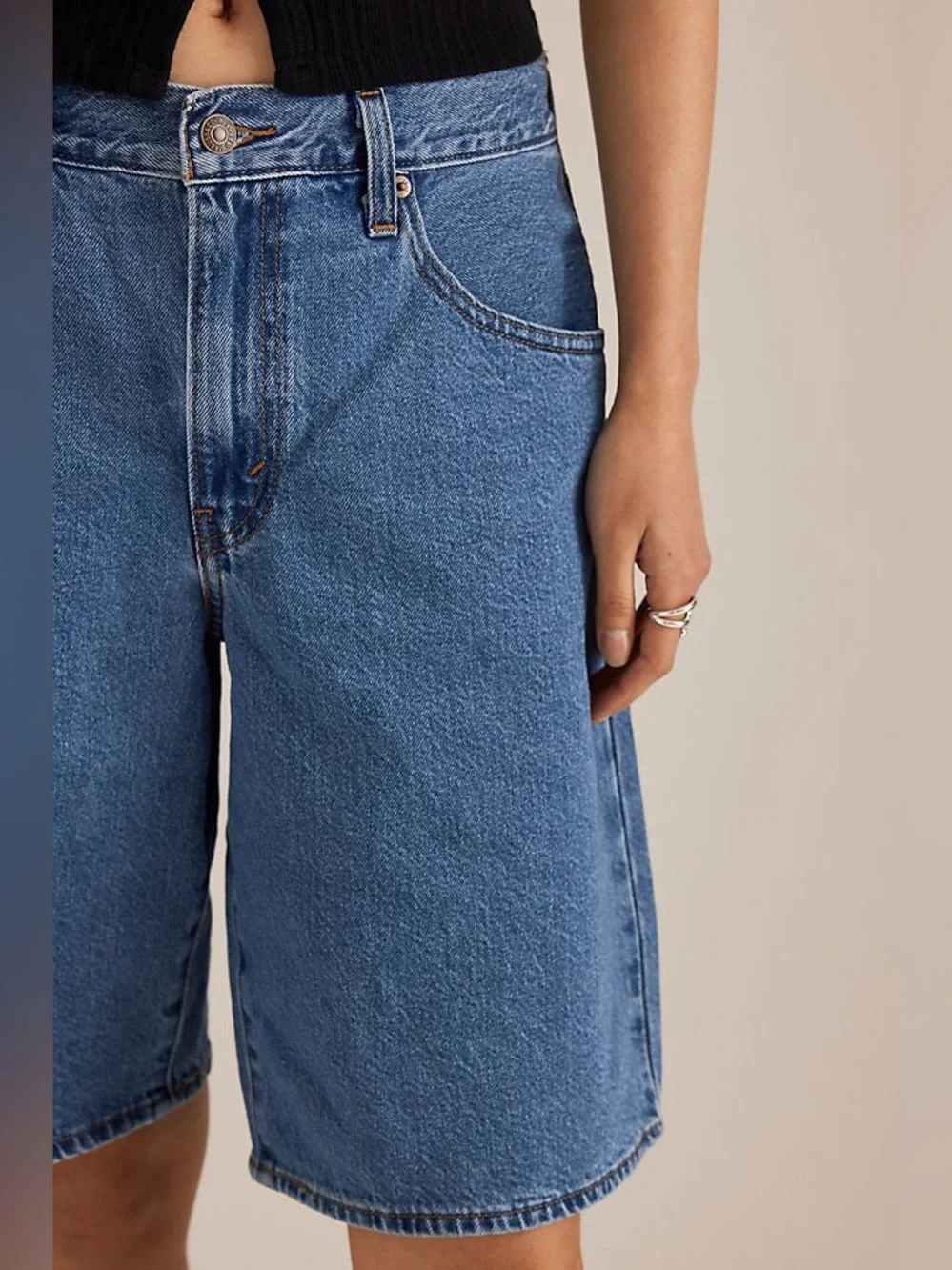 Levi’s Baggy Dad Jorts size 31